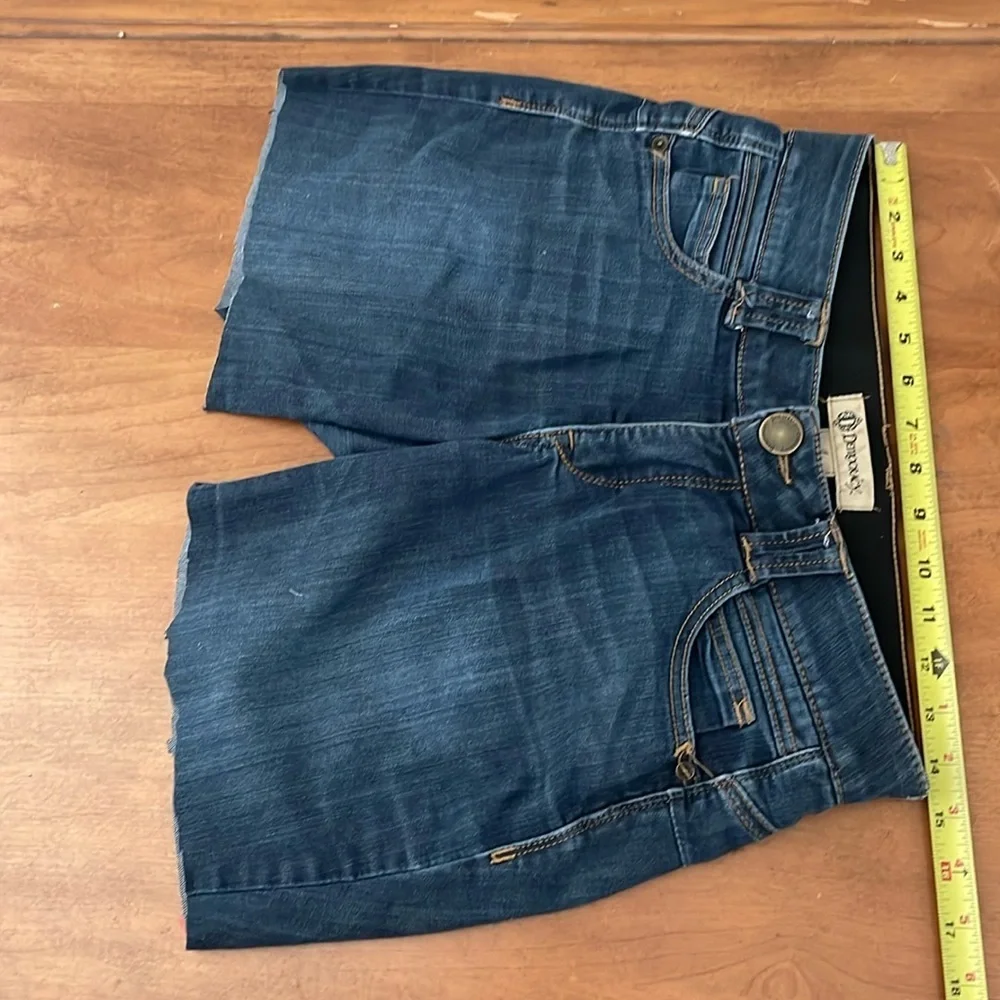 DEMOCRACY Ab Technology Cut Off Shorts Size 4